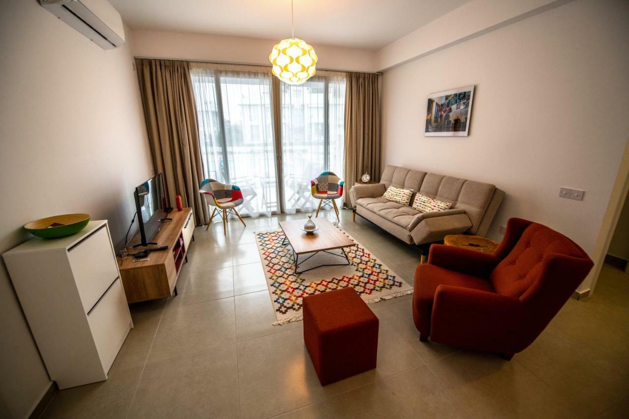 Milos Park Home - Alsancak Karavas  Luaran gambar