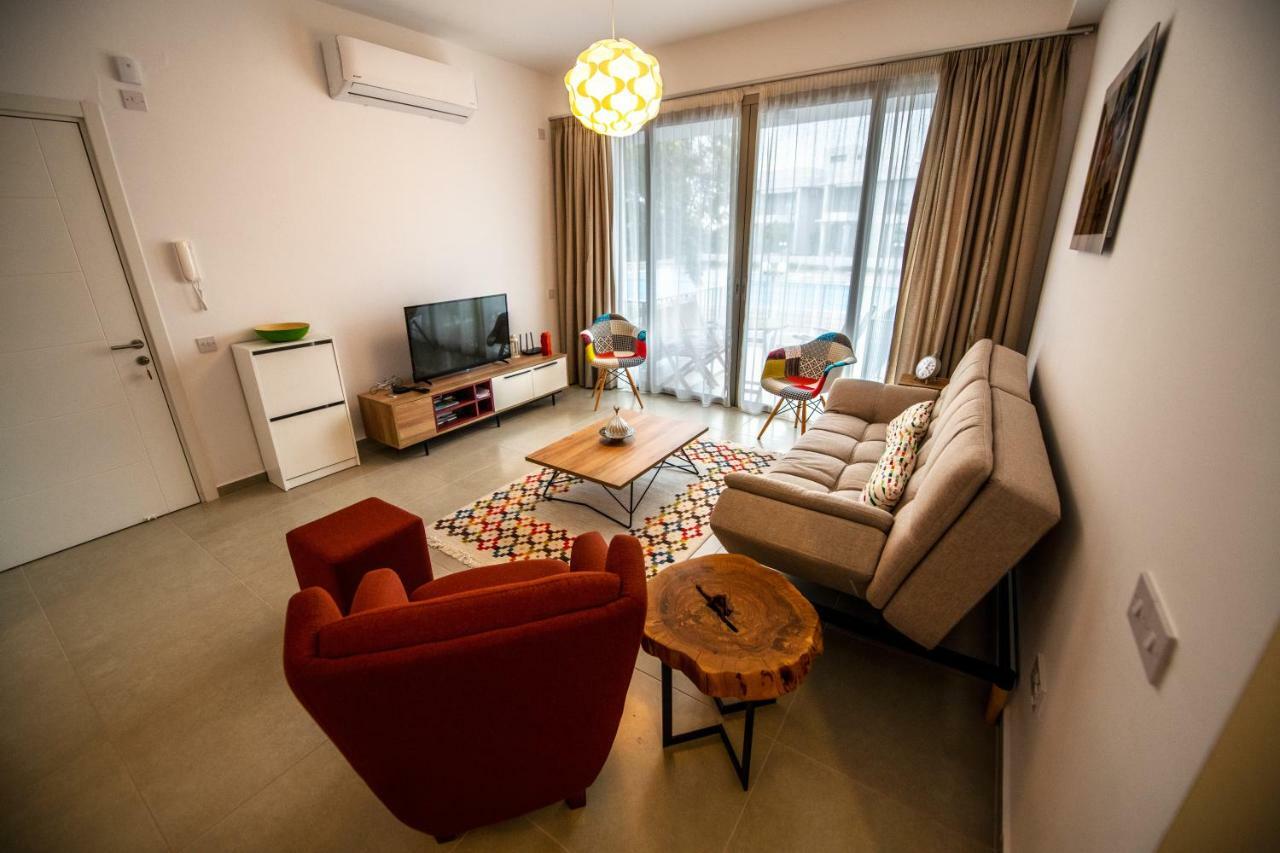 Milos Park Home - Alsancak Karavas  Luaran gambar