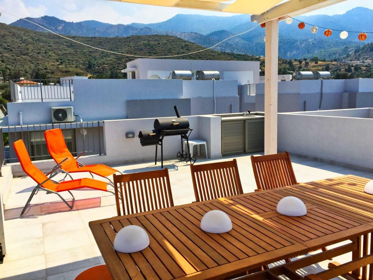 Milos Park Home - Alsancak Karavas  Luaran gambar